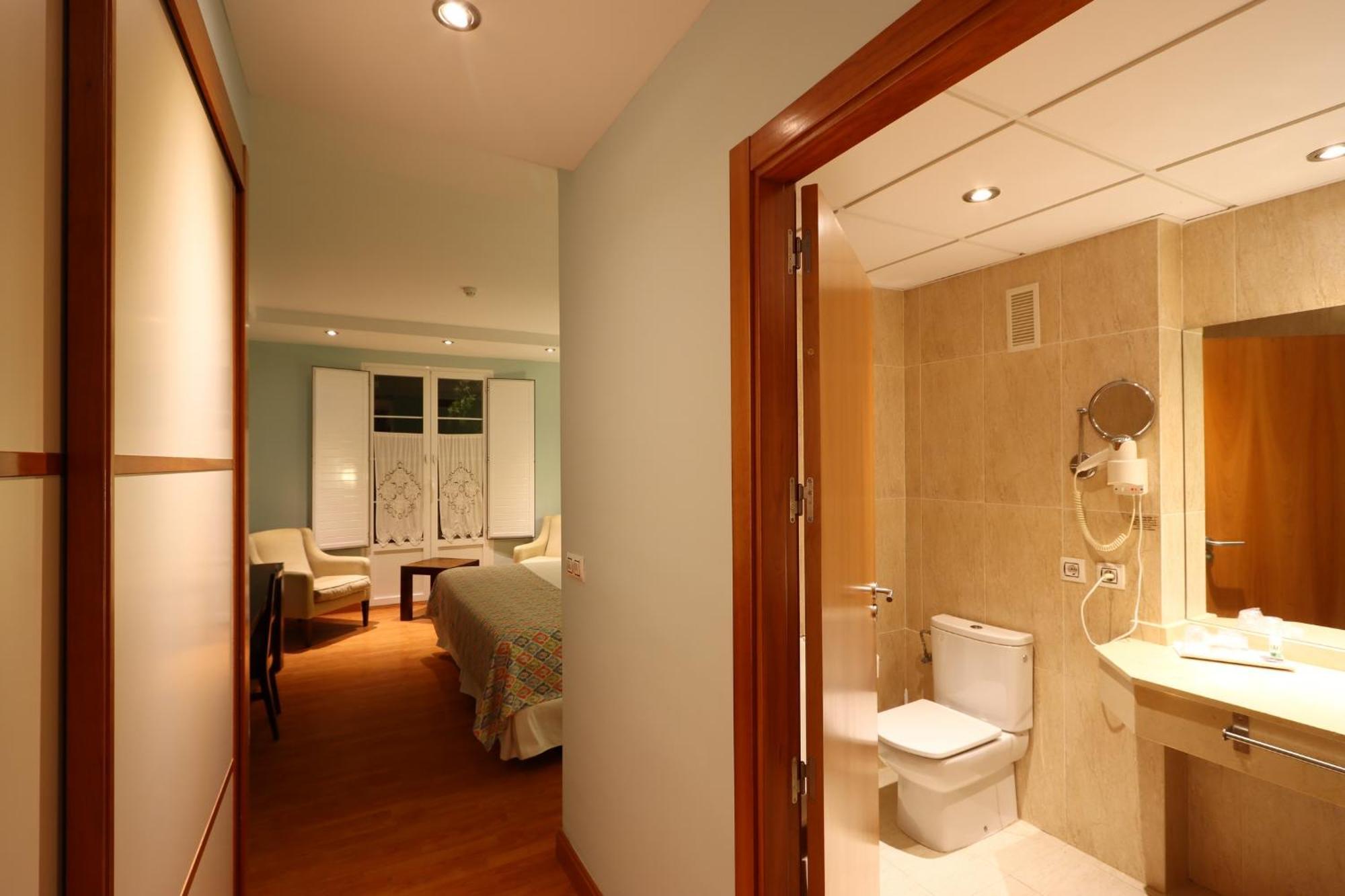 Gran Hotel Aqualange - Balneario De ألانجي الغرفة الصورة