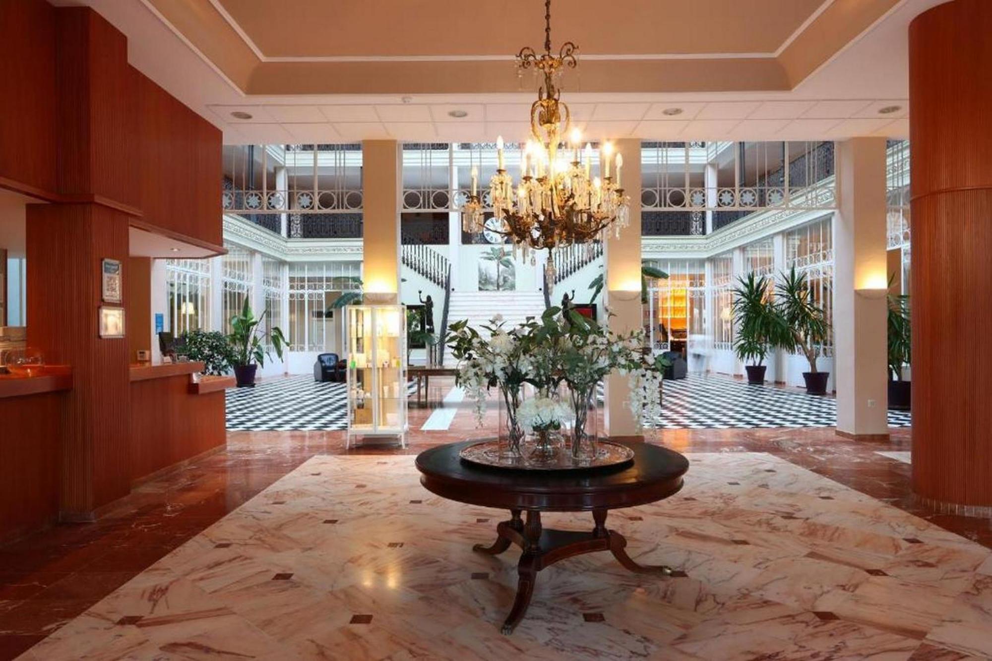 Gran Hotel Aqualange - Balneario De ألانجي المظهر الخارجي الصورة