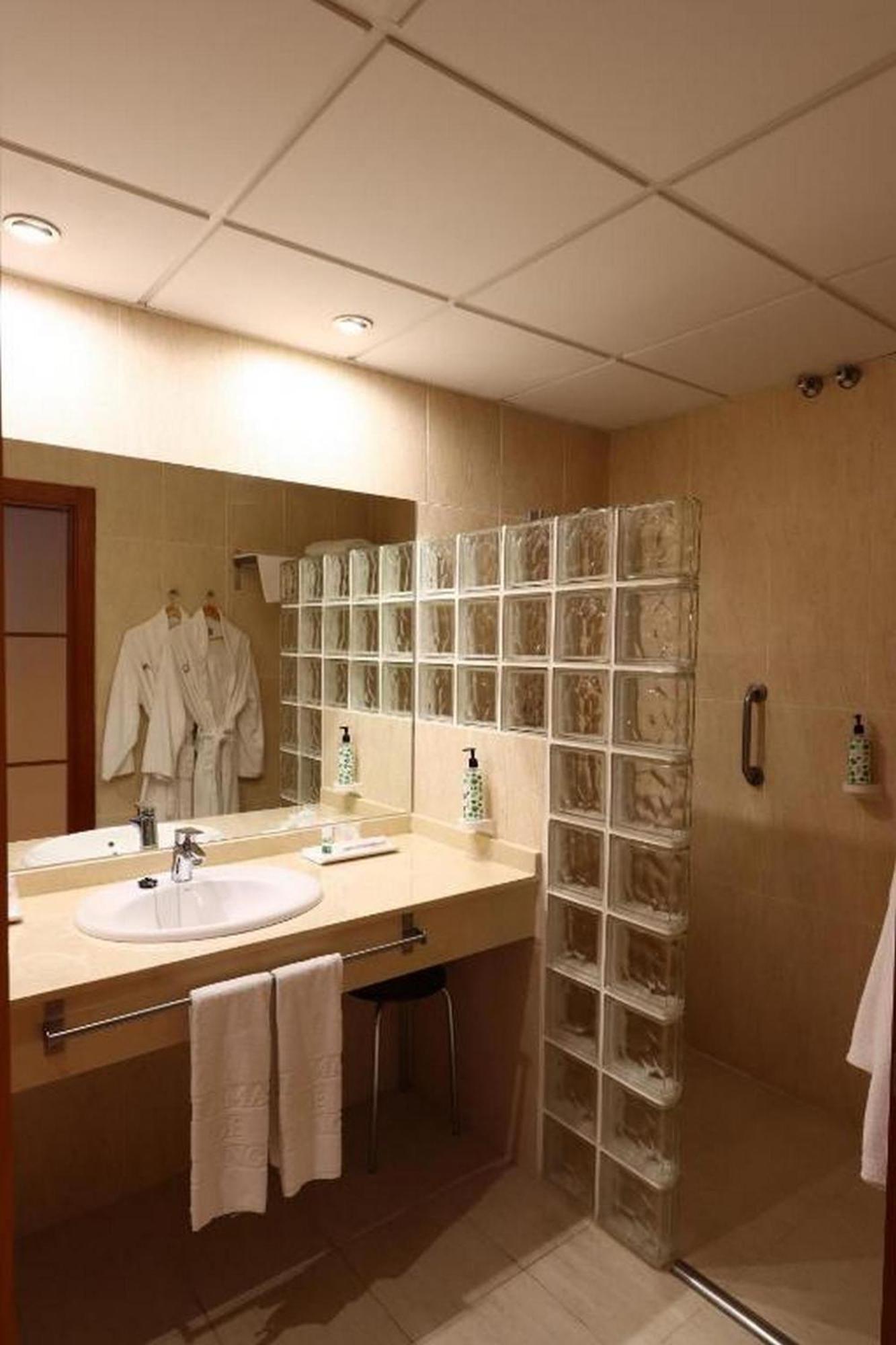 Gran Hotel Aqualange - Balneario De ألانجي المظهر الخارجي الصورة